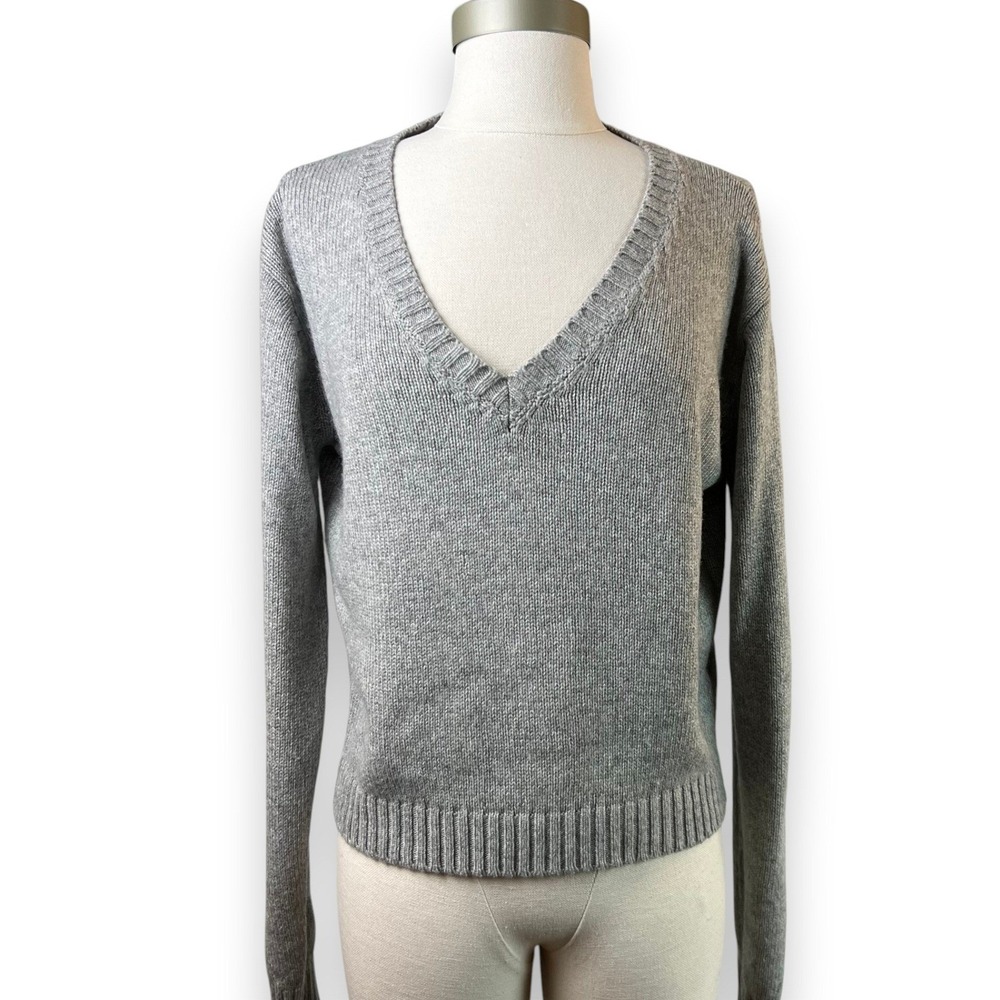 Brandy Melville Brianna V Neck Sweater Womens One Size Gray Cashmere Wool Blend